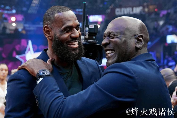 詹姆斯支持者与乔丹拥趸争论不休